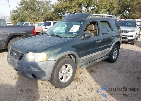 2004 Ford Escape Xlt z USA, uszkodzony, nr VIN 1FMYU03124KA46852